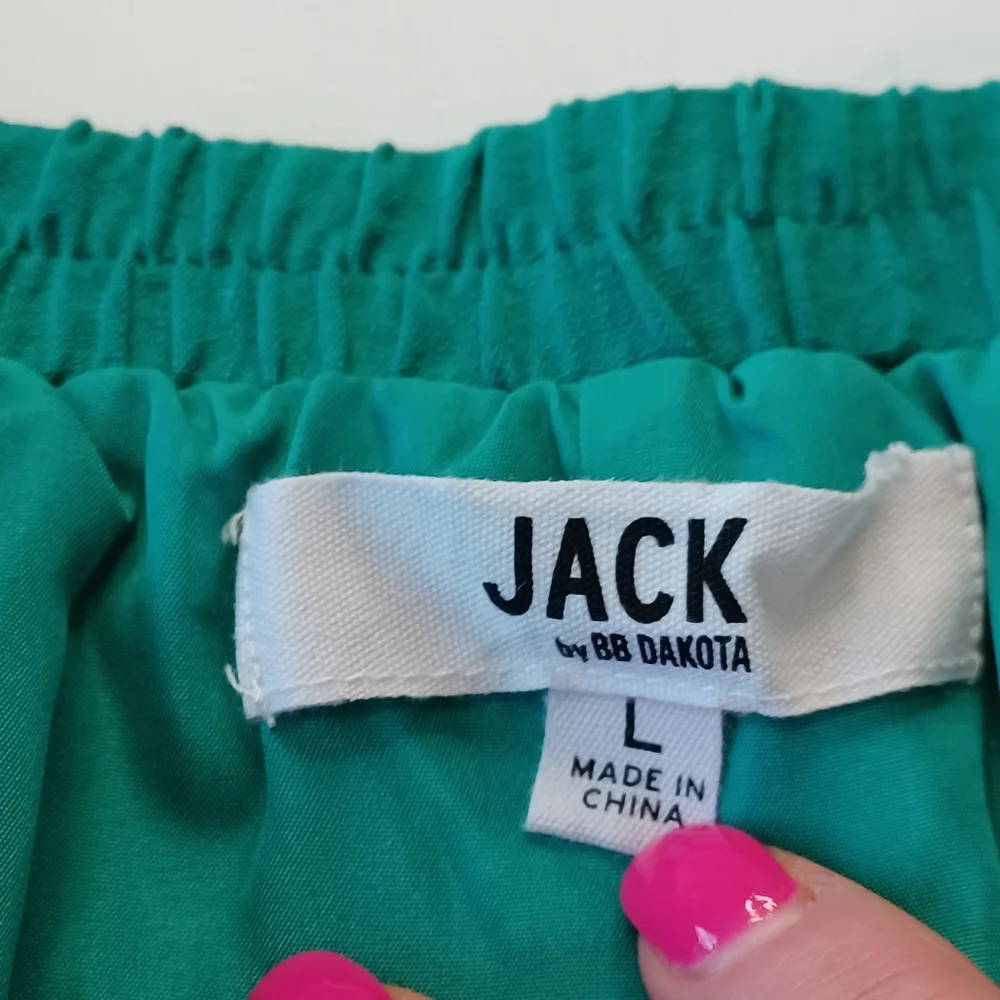 Jack by Bb Dakota Pull-on Tie Front Shorts Kelly Green Women's Sz Lg